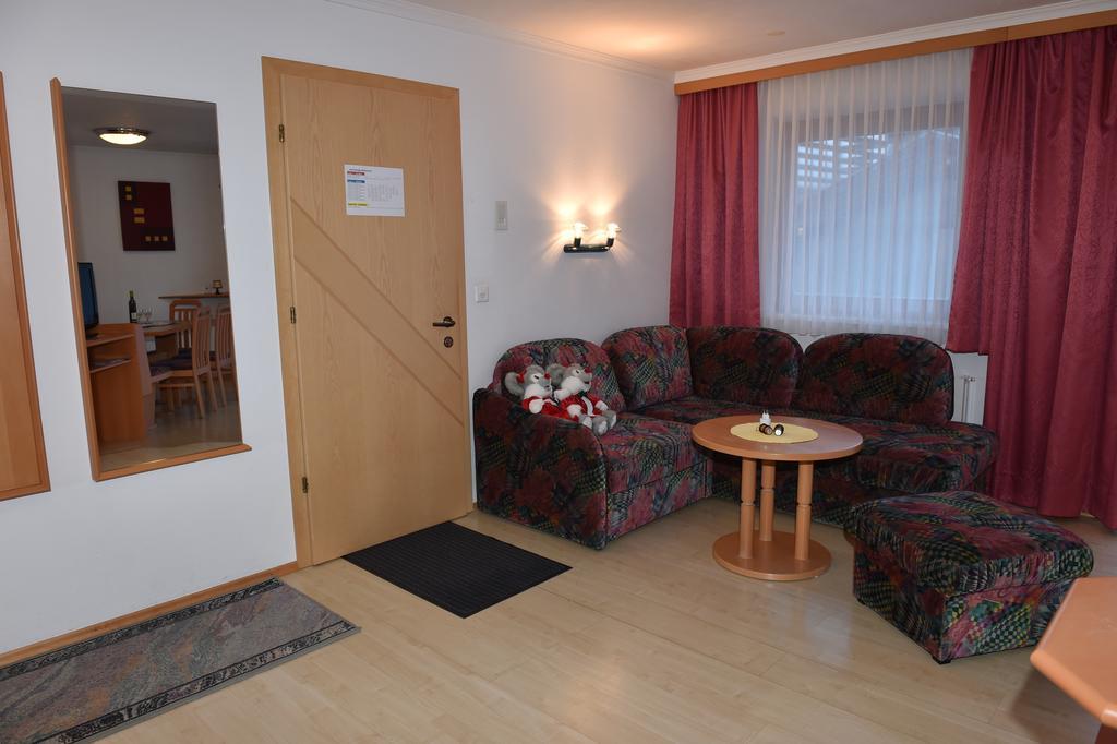 Apartmán Haus Carnot Samnaun Pokoj fotografie